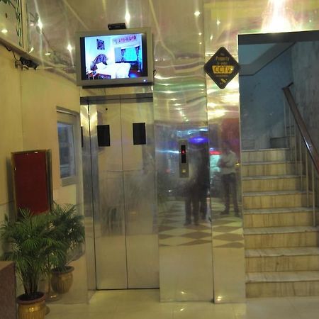 Oyo Premium Railway Station Patna Otel Patna  Dış mekan fotoğraf
