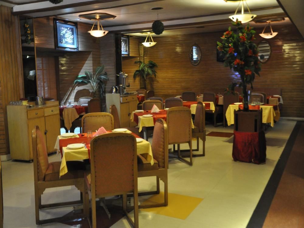 Oyo Premium Railway Station Patna Otel Patna  Dış mekan fotoğraf