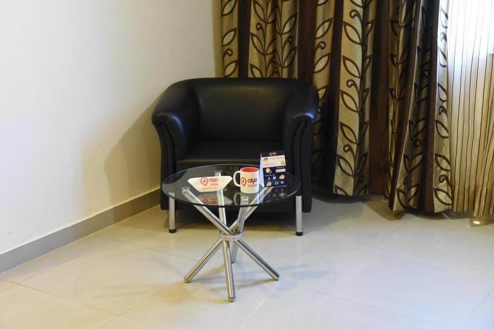 Oyo Premium Railway Station Patna Otel Patna  Dış mekan fotoğraf
